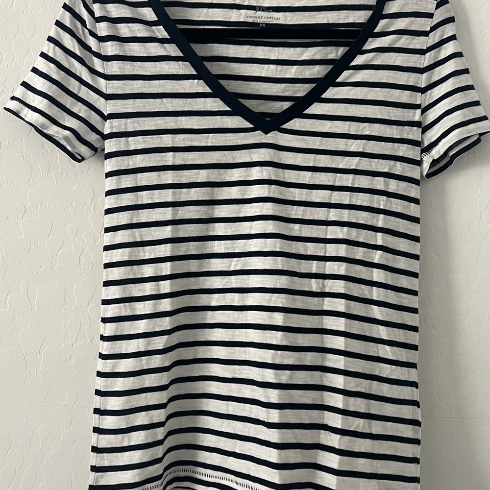 J. Crew Vintage Cotton Dark Blue and White Striped V-Neck Tee - XS